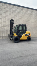 Load image into Gallery viewer, Cat Diesel 9000 lbs. Forklift with Cab