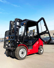 Load image into Gallery viewer, Brand New LPG Outdoor forklift ELF, FL30T with cabin 6600 Lbs