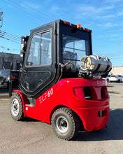 Load image into Gallery viewer, Brand New LPG Outdoor forklift ELF, FL30T with cabin 6600 Lbs