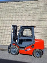 Load image into Gallery viewer, HELI DIESEL 7000 LBS. OUTDOOR FORKLIFT