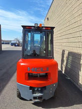 Load image into Gallery viewer, HELI DIESEL 7000 LBS. OUTDOOR FORKLIFT