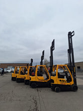 Load image into Gallery viewer, HYSTER FORKLIFTS LPG 4000-5000 LBS.