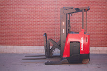 Load image into Gallery viewer, RAYMOND ELECTRIC REACH 4500 LBS.