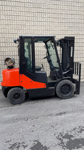 DOOSAN LPG 6000 LBS. FORKLIFT