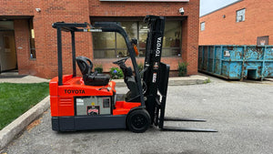 TOYOTA ELECTRIC 4000 LBS. 3 WHEELER