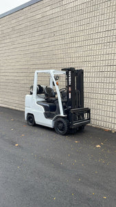 NISSAN LPG 8000 LBS. FORKLIFT