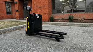 Yale 4500 LBS. ELECTRIC PALLETJACK/WALKIE