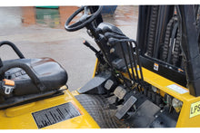 Load image into Gallery viewer, Caterpillar LPG Forklift